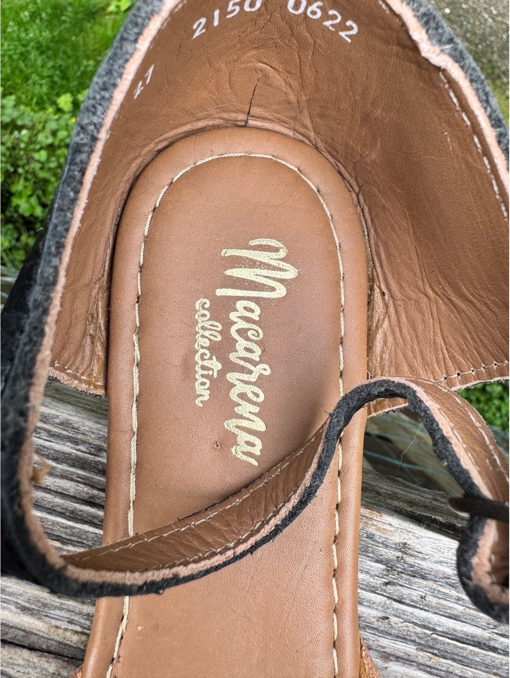 Macarena Collection Black and Tan Woven Leather Flats Size 11 - Picture 2 of 6